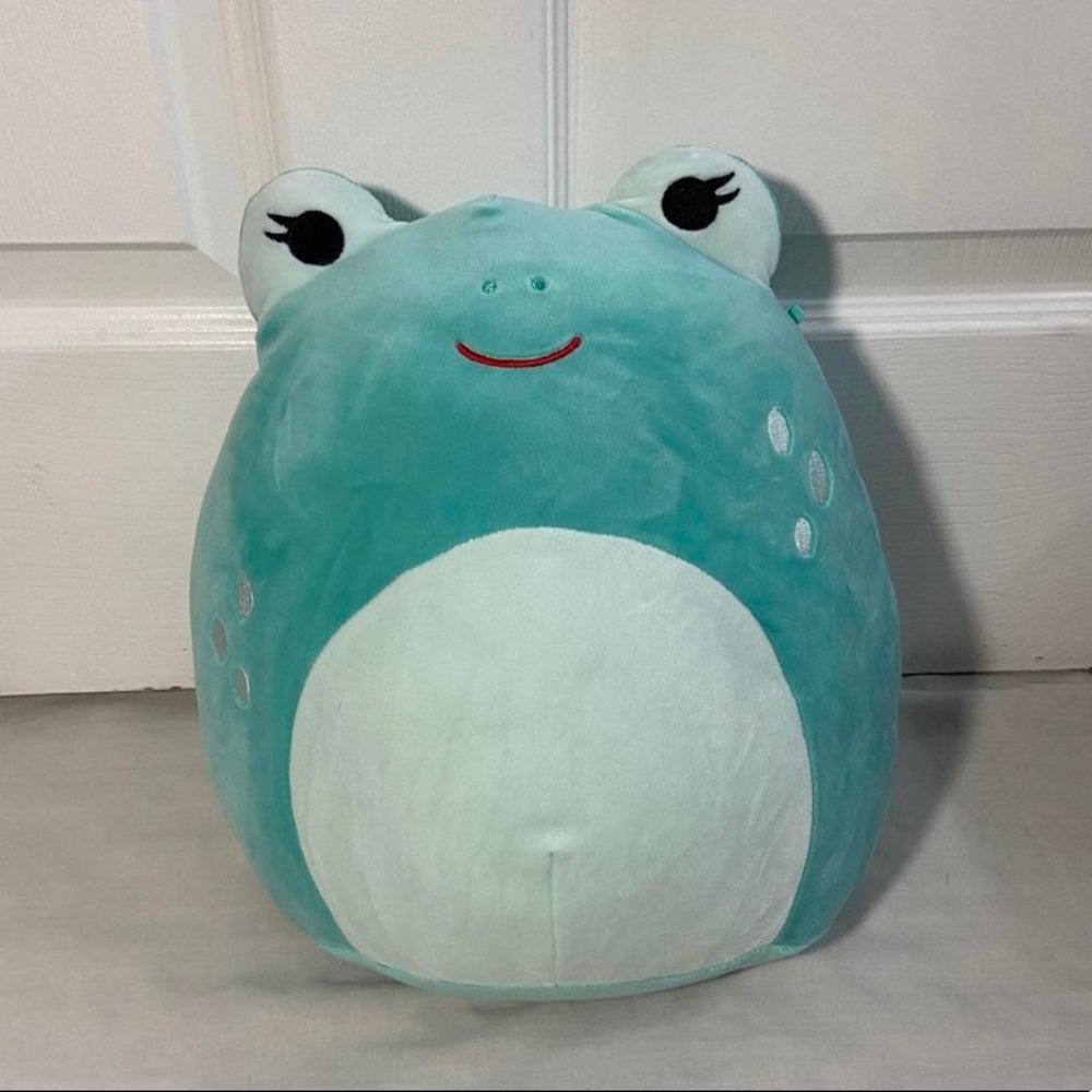 COPY - Novi The Frog Squishmallow